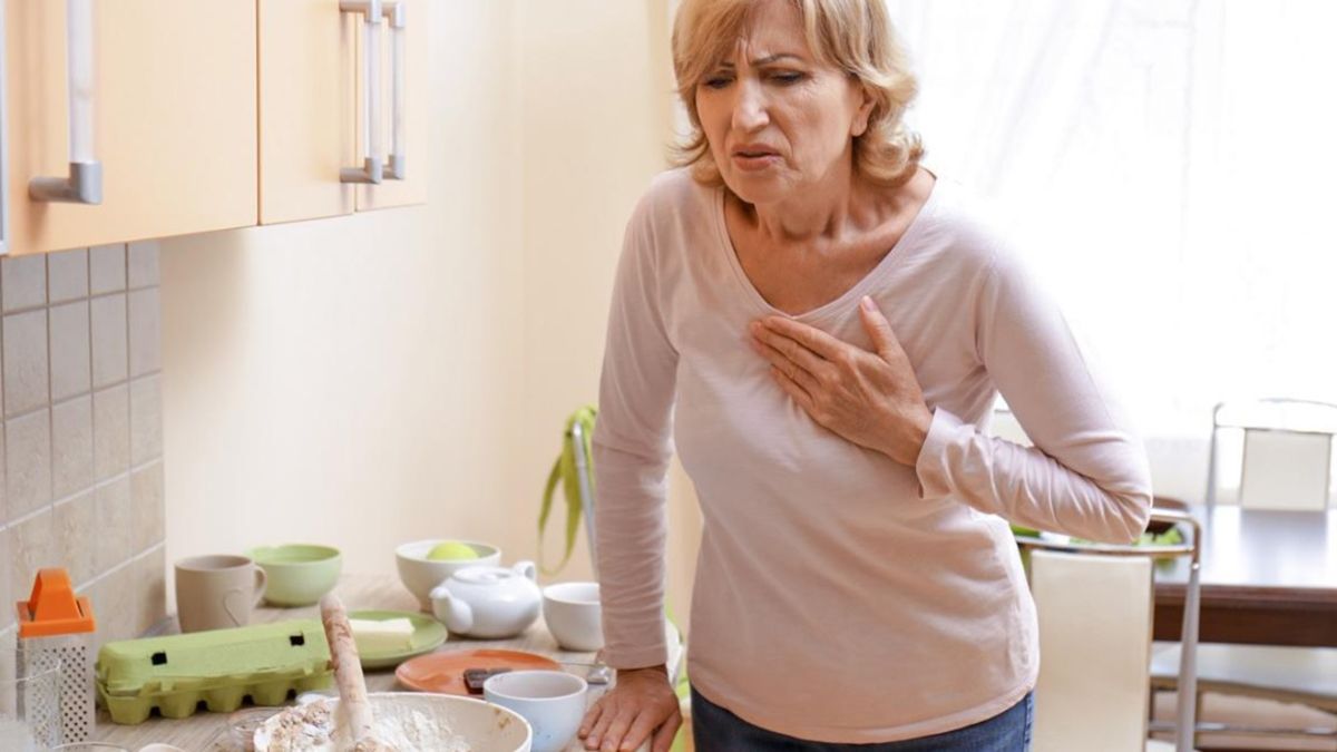 Las mujeres tienen un mayor riesgo de morir por infarto agudo de miocardio Las mujeres tienen un mayor riesgo de morir por infarto agudo de miocardio