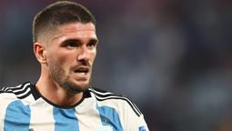 La camiseta que Rodrigo De Paul usó en el Mundial Qatar 2022 es exhibido en el museo de la FIFA.