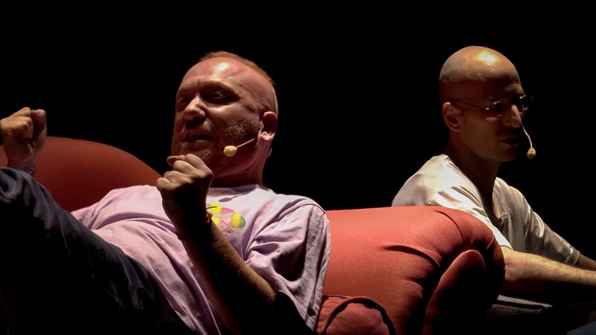 Escrita, protagonizada y dirigida por Francisco “Pancho” Carrasco. Escrita, protagonizada y dirigida por Francisco “Pancho” Carrasco.