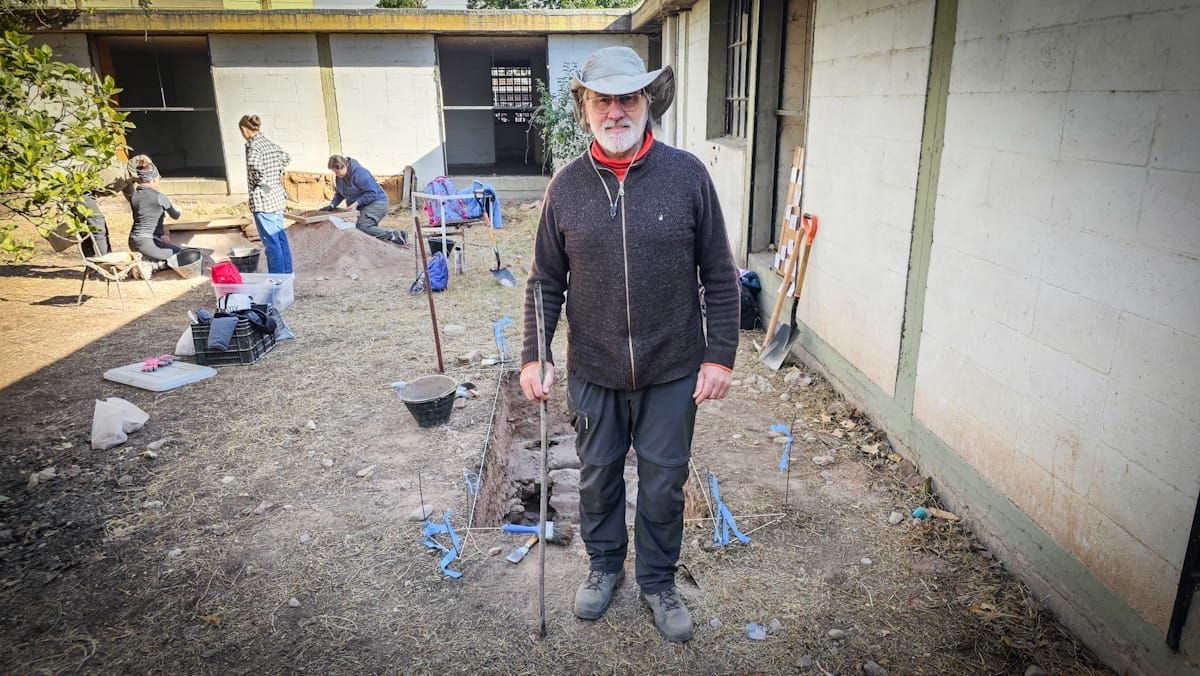 Horacio Chiavazza, el experto que dirige las excavaciones arqueológicas en el San Vicente de Paul Horacio Chiavazza, el experto que dirige las excavaciones arqueológicas en el San Vicente de Paul