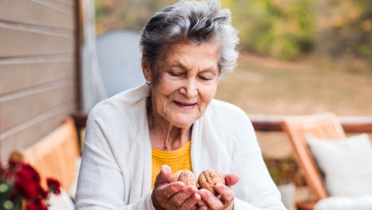 Este fruto seco debe ser consumido ante la supervisión de un profesional de la salud