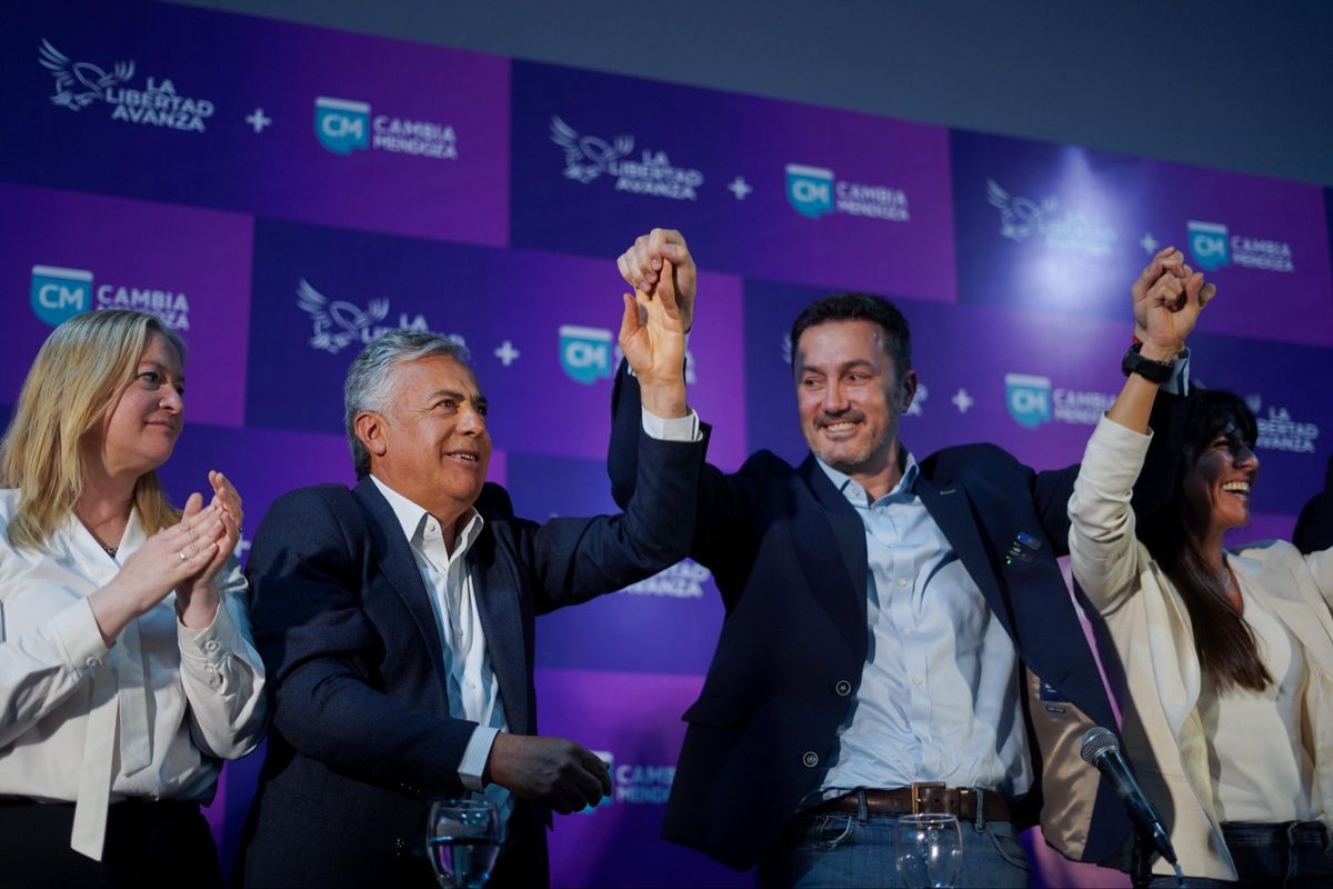 Luis Petri en el cierre de campaña: 