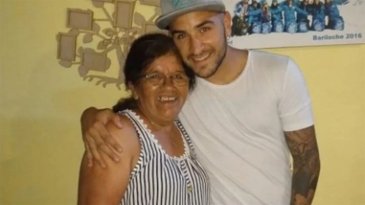 Elías Gómez y su madre, Zulinda Ríos.