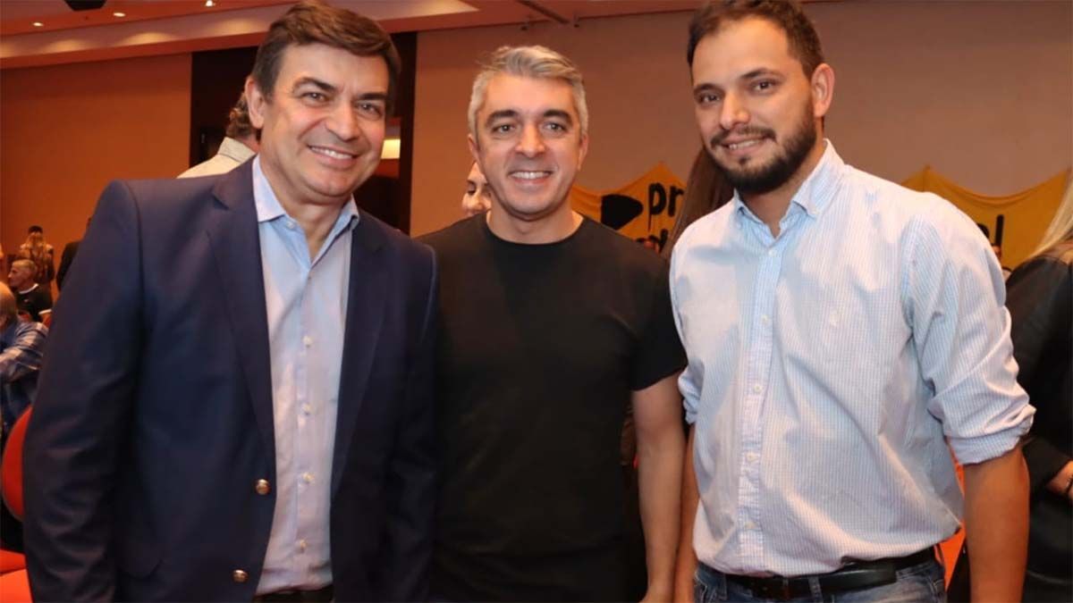 Tres cabezas del PRO mendocino: De Marchi, Bragagnolo y el diputado nacional Álvaro Martínez. 