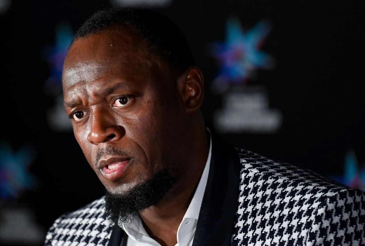 Usain Bolt dio una entrevista en Tokio.