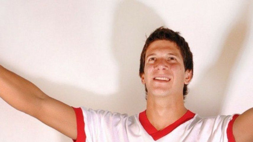 A cuatro años de su trágica muerte, el mundo del fútbol lo recuerda