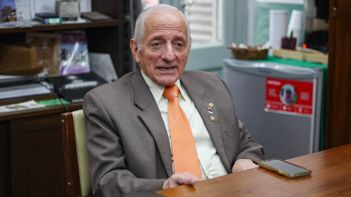 Osvaldo Aruani, administrador general del Pasaje San Martín. Osvaldo Aruani, administrador general del Pasaje San Martín.