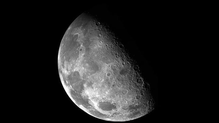 La Luna y Marte ofrecen un espectáculo el viernes