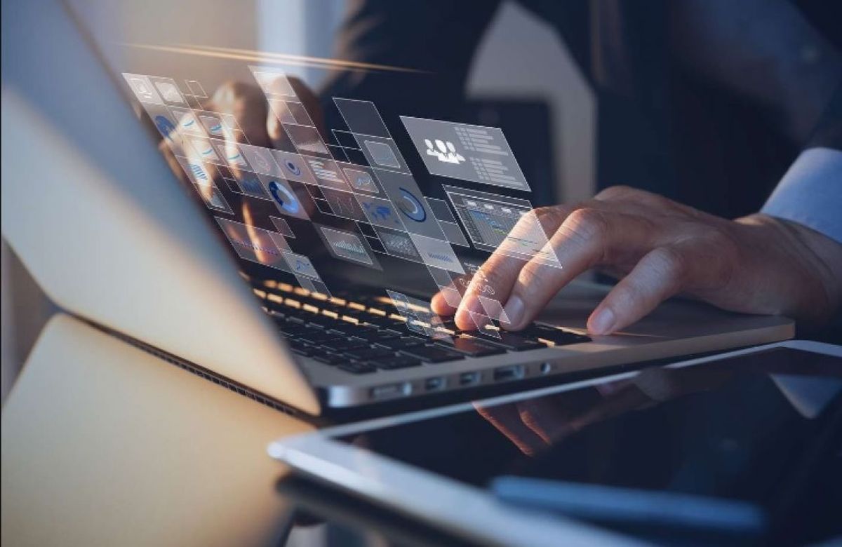 Habrá beneficios para trabajadores freelancers del sector tecnológico.