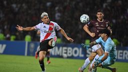 El gol de Salas dejó a River en la puerta de los octavos de final.