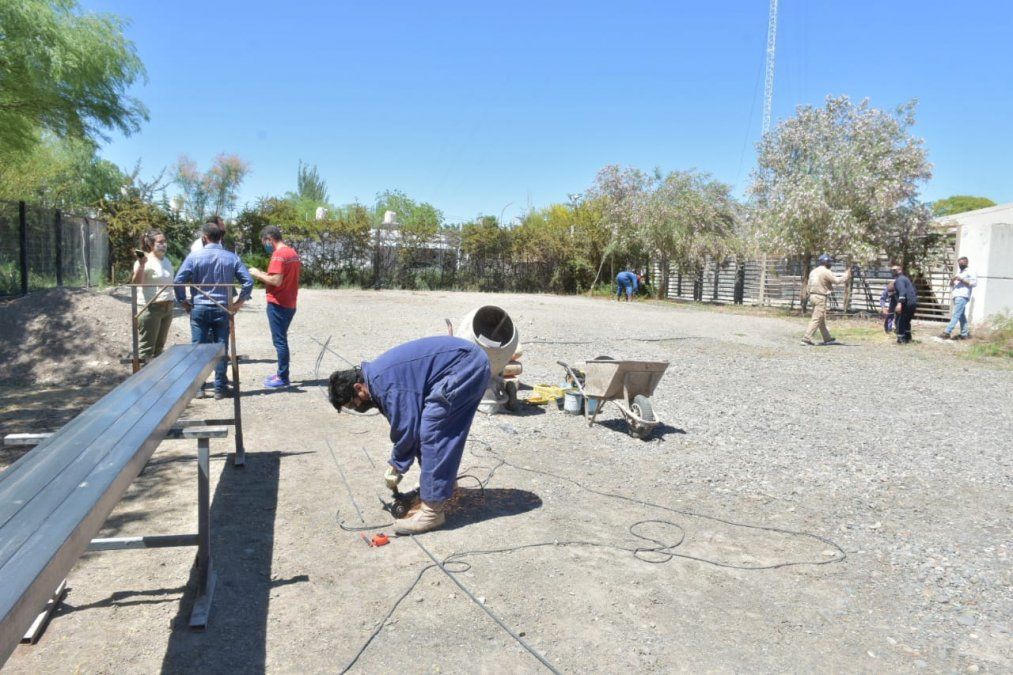 Comienzo de la obra del jardín para niños de Lavalle