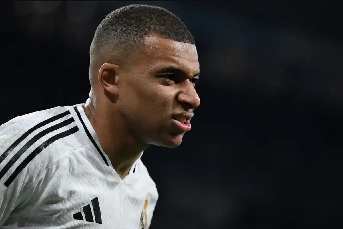 Se enojó Kylian Mbappé.