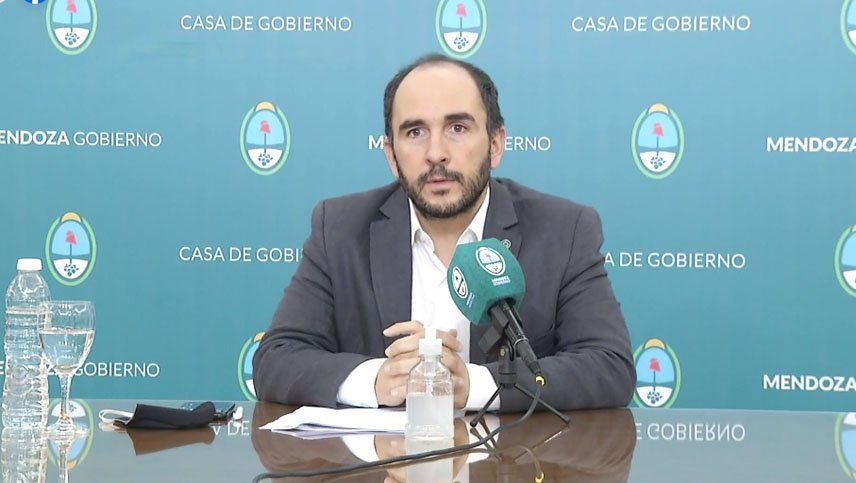 El Senado pidió investigar subsidios de la DGE a un colegio que dirigía Thomas