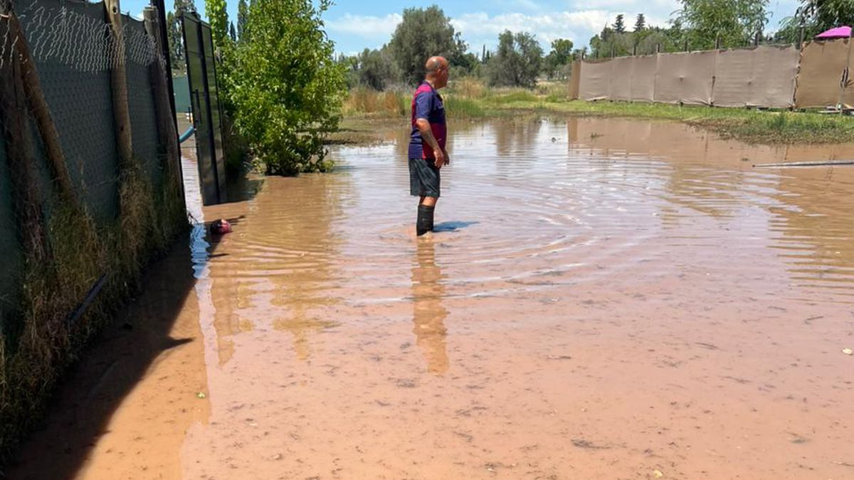 Situaciones puntuales de inundación se dieron durante una de las tormentas de verano que afectó Luján de Cuyo.