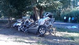 Así quedó el auto tras el accidente en San Rafael. Así quedó el auto tras el accidente en San Rafael.