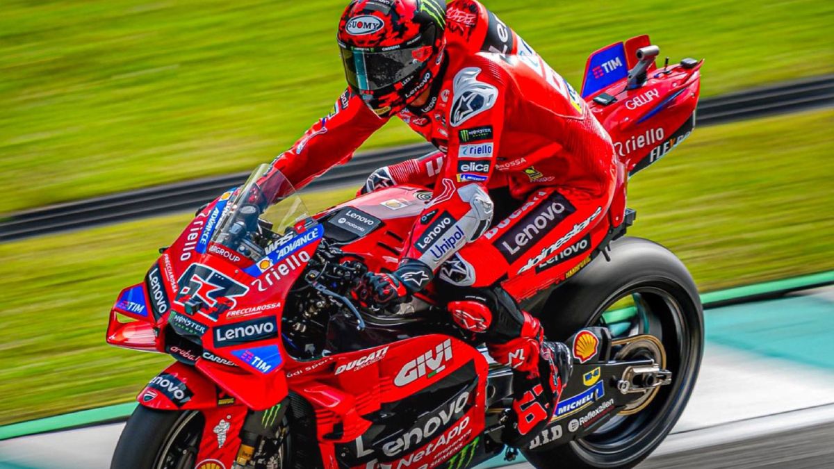 Francesco Bagnaia fue el poleman del MotoGP en el Gran Premio de Malasia.