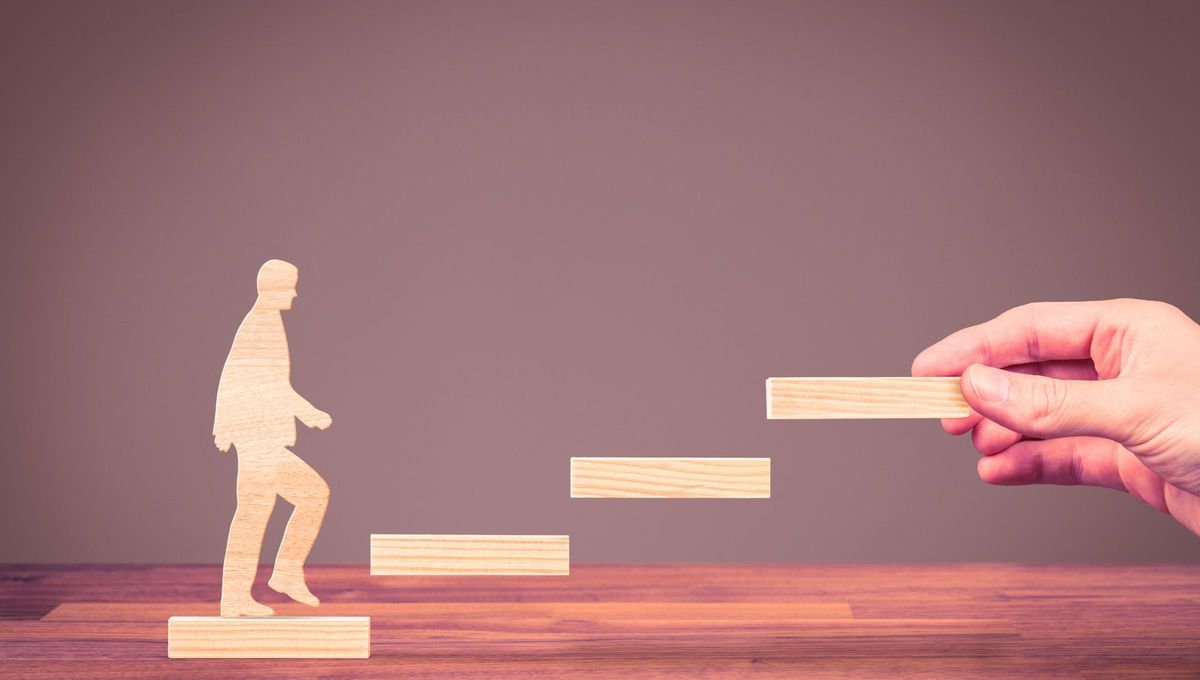 La filosifia china tiene un proverbio que dice: "No temas ir despacio, teme quedarte quieto".