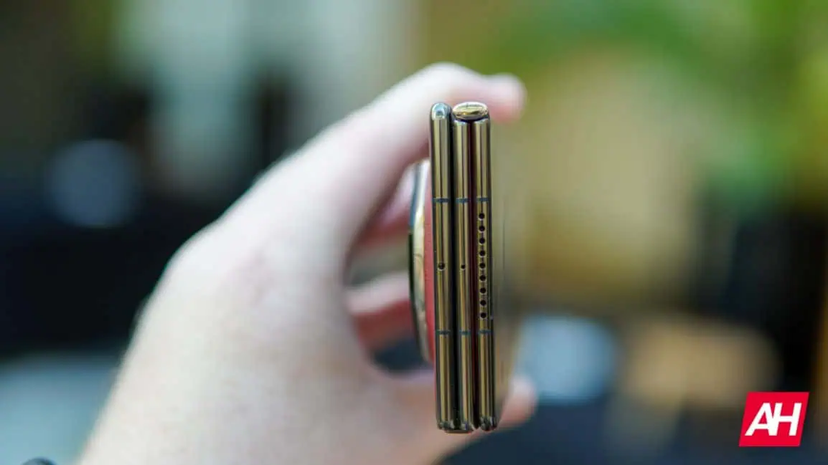 Así será el nuevo teléfono triplegable de Samsung. Foto: Android Headlines Así será el nuevo teléfono triplegable de Samsung. Foto: Android Headlines