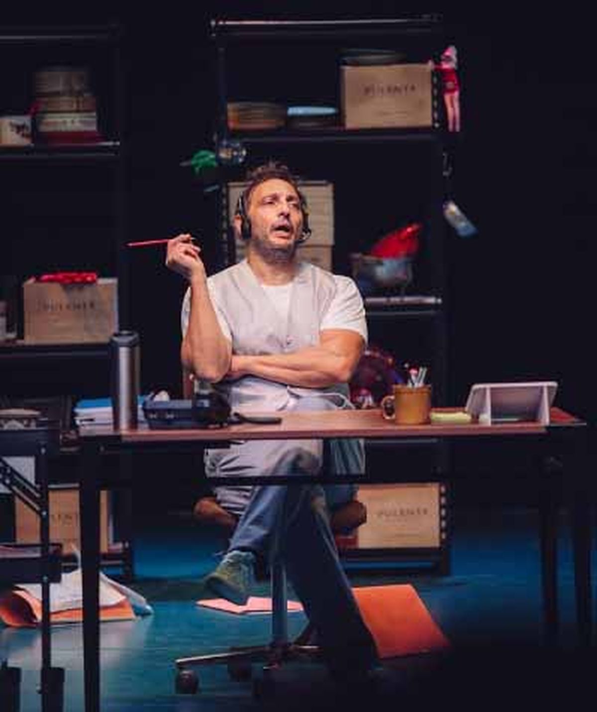 Ariel Staltari en una de las escenas de la obra. Ariel Staltari en una de las escenas de la obra.