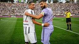 Ángel Di María y Karim Benzema se saludaron efusivamente antes del inicio del partido entre la Juventus y Real Madrid.