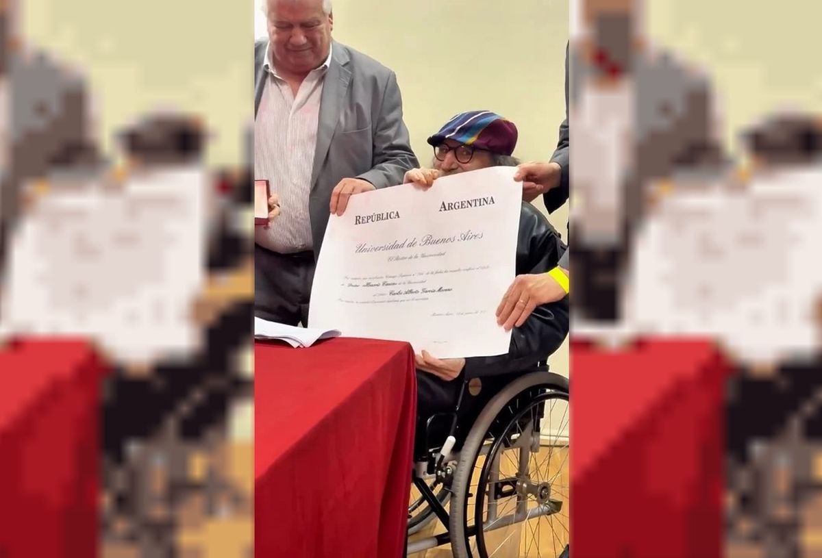 Genio infinito. La UBA declaró a Charly García Doctor Honoris Causa. Genio infinito. La UBA declaró a Charly García Doctor Honoris Causa. 