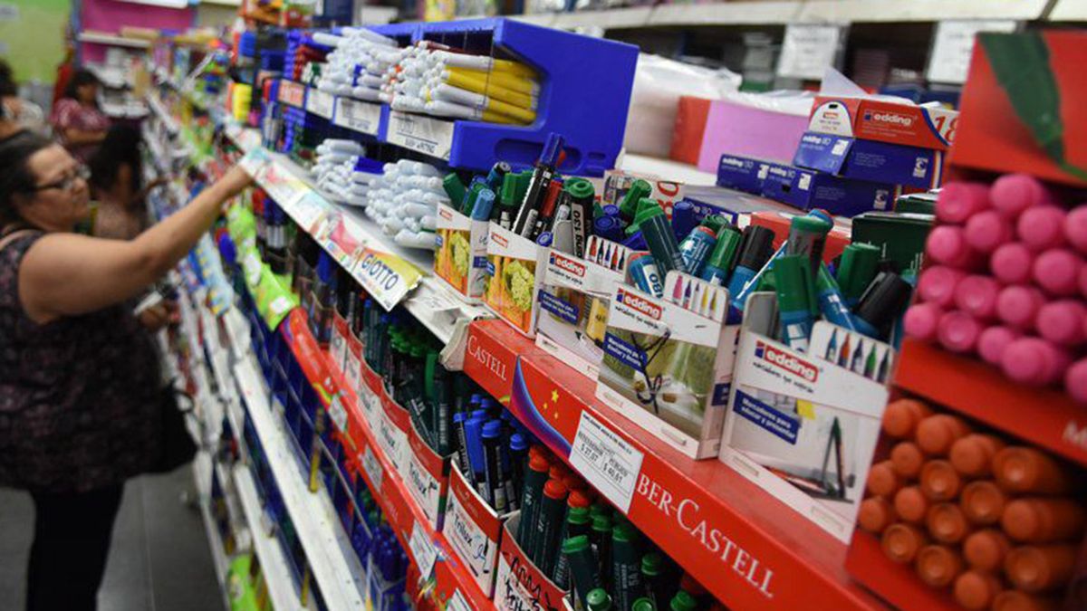 Hay niños que no han podido empezar las clases presenciales porque sus padres no tienen el dinero para conseguir los útiles.&nbsp;