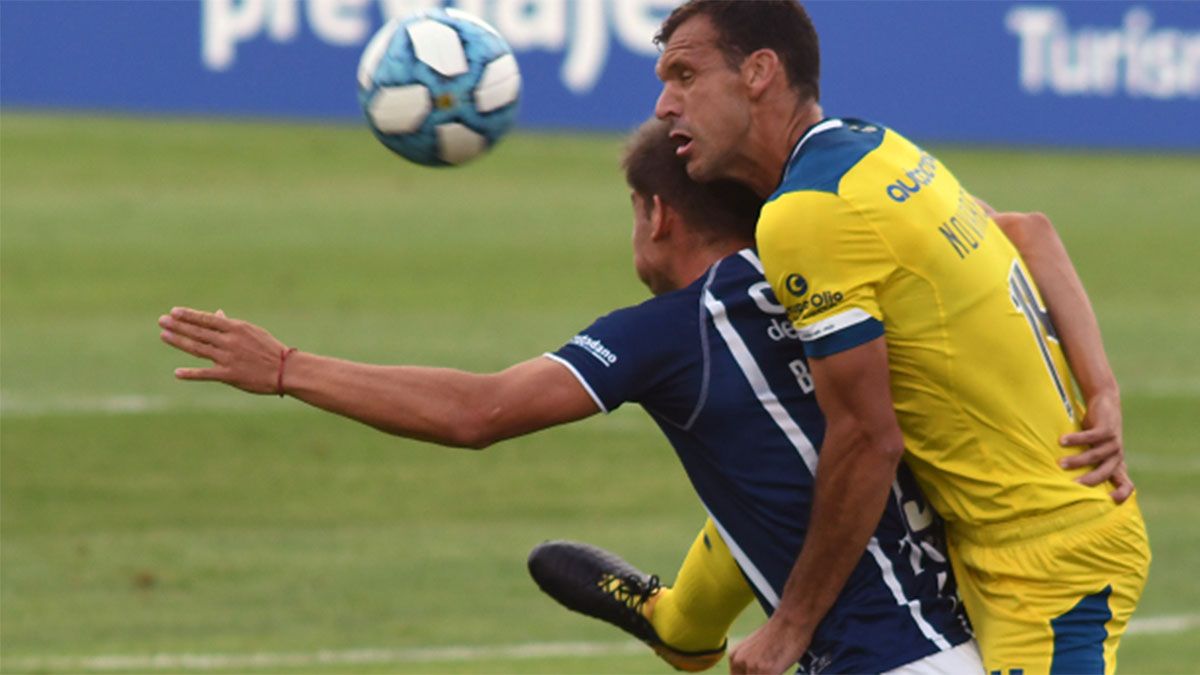 Godoy Cruz volvió a perder y no encuentra el rumbo