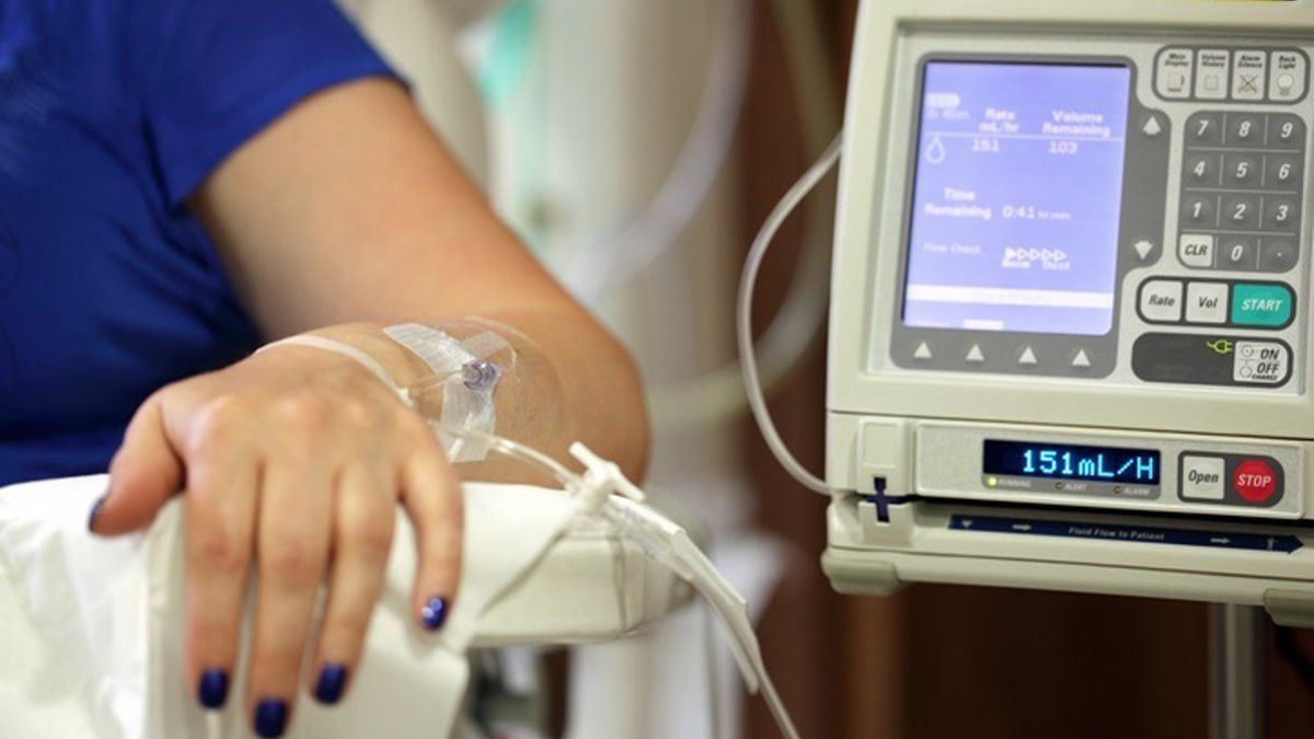 La quimioterapia contra el cáncer se administra generalmente por vía intravenosa y permite eliminar o atacar las células cancerosas La quimioterapia contra el cáncer se administra generalmente por vía intravenosa y permite eliminar o atacar las células cancerosas
