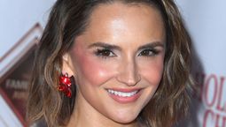 La actriz Rachael Leigh Cook interpreta a Susan Whitaker en la película de Netflix.