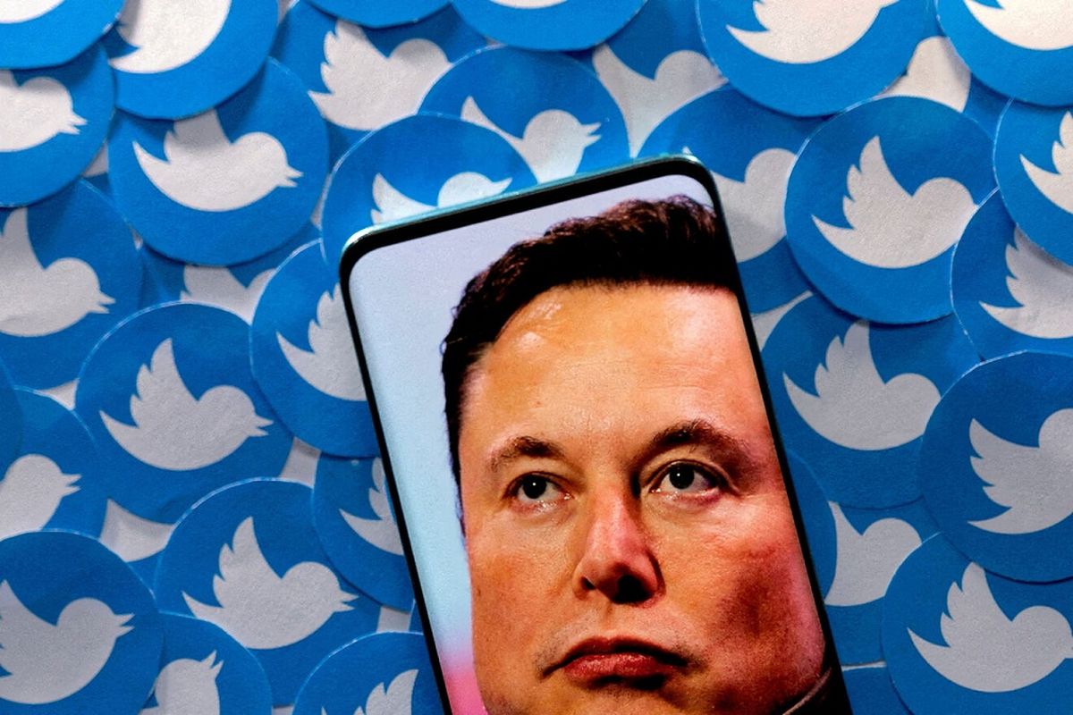 Elon Musk ya tiene como sistema de recaudación Twitter Blue y la versión Blue para empresas.
