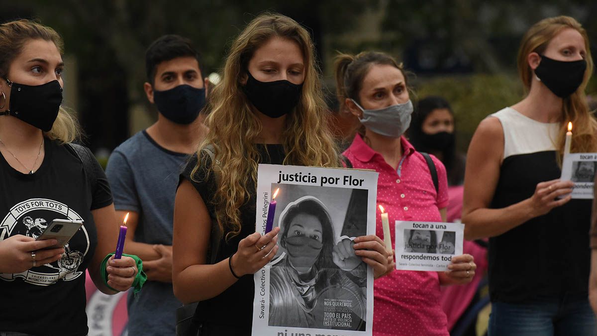 Marcharon En Rosario En Reclamo De Justicia Por Florencia La Militante Asesinada 9557