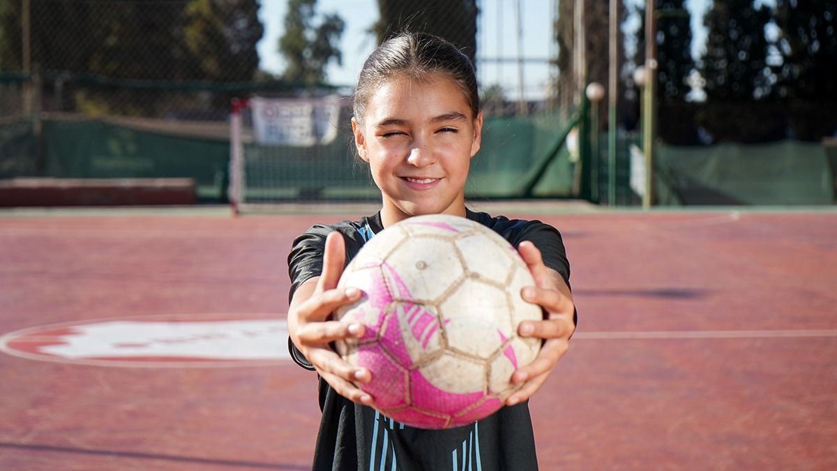 Martina ama los deportes y su constancia tuvo premio. ¡Y qué premio! Foto: Martín Pravata Martina ama los deportes y su constancia tuvo premio. ¡Y qué premio! Foto: Martín Pravata