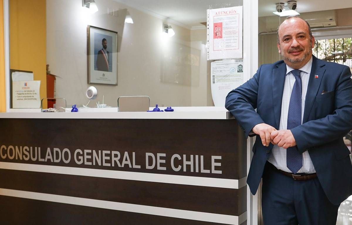 Fuga de médicos: 150 profesionales se fueron a Chile en un año por mejores salarios