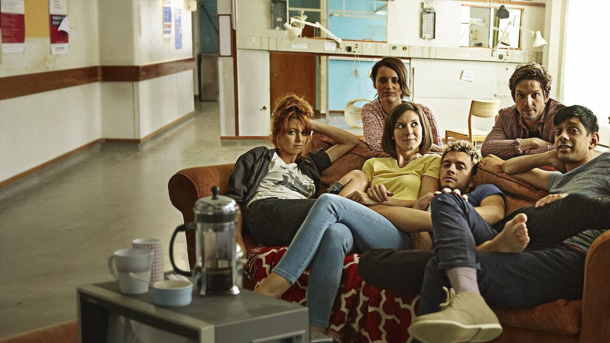 Crashing tiene tan solo seis capítulos en Netflix.