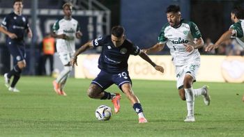 Independiente Rivadavia se impuso a Sarmiento de Junín y se ubicó como líder de la Zona B Independiente Rivadavia se impuso a Sarmiento de Junín y se ubicó como líder de la Zona B