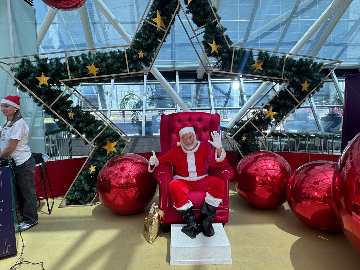Hasta el 24 de diciembre pod&eacute;s sacarte la foto con Pap&aacute; Noel en el Patio de Comidas del Mendoza Plaza Shopping.