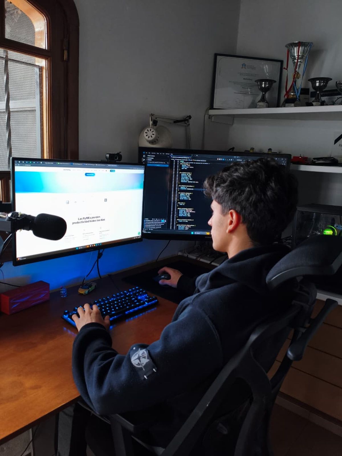 Tiene 23 años, fundó una empresa en Mendoza hace 3 y ya proyecta oficinas en Colombia y México