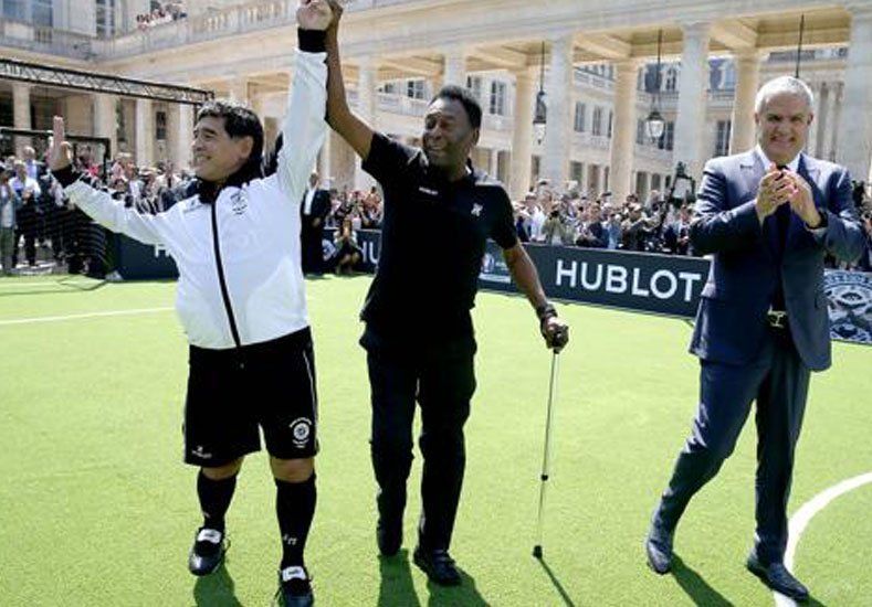 Maradona criticaba a Messi quedó abierto un micrófono y se escuchó todo