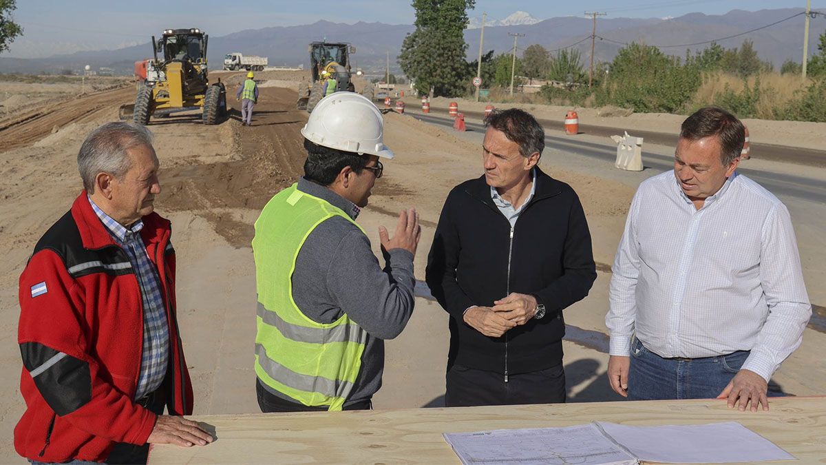 Gabriel Katopodis, candidato en las elecciones de Buenos Aires, en una de sus visitas a Mendoza. Gabriel Katopodis, candidato en las elecciones de Buenos Aires, en una de sus visitas a Mendoza.