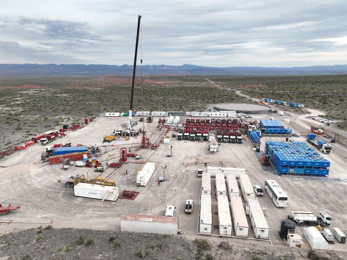 YPF anunció que incrementará su actividad exploratoria en la Vaca Muerta mendocina