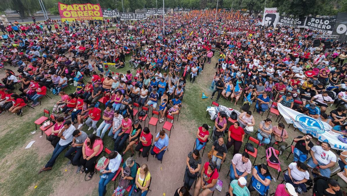 Un encuentro del FIT, que alguna vez supo ser la tercera fuerza en Mendoza.