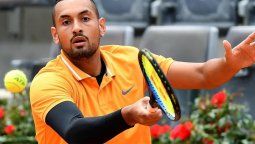 Descalificaron a Nick Kyrgios  por enojarse y revolear una silla
