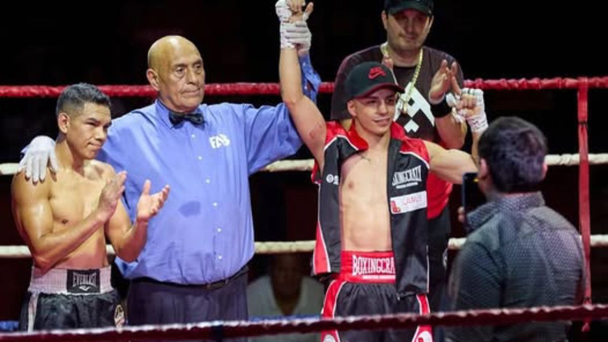 Oscar Gualpa, arbitro en actividad y ahora nuevo presidente de la Federación Mendocina de Box. Oscar Gualpa, arbitro en actividad y ahora nuevo presidente de la Federación Mendocina de Box.