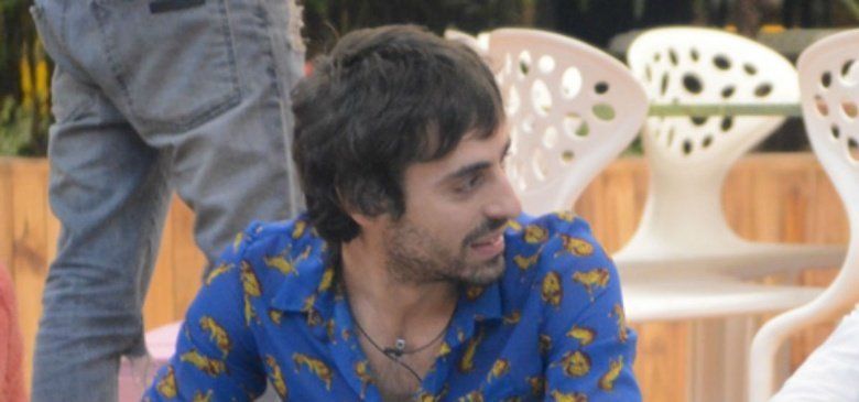 Fuerte pelea: Sos un imbécil, cag.. de mier..