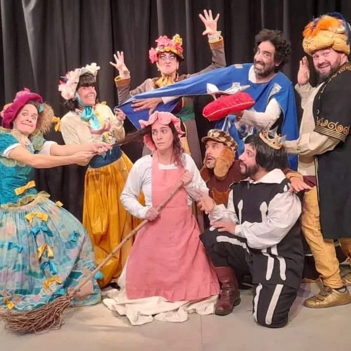 Teatro, Títeres Y Circo En El Teatro Pulgarcito Durante El Fin De Semana