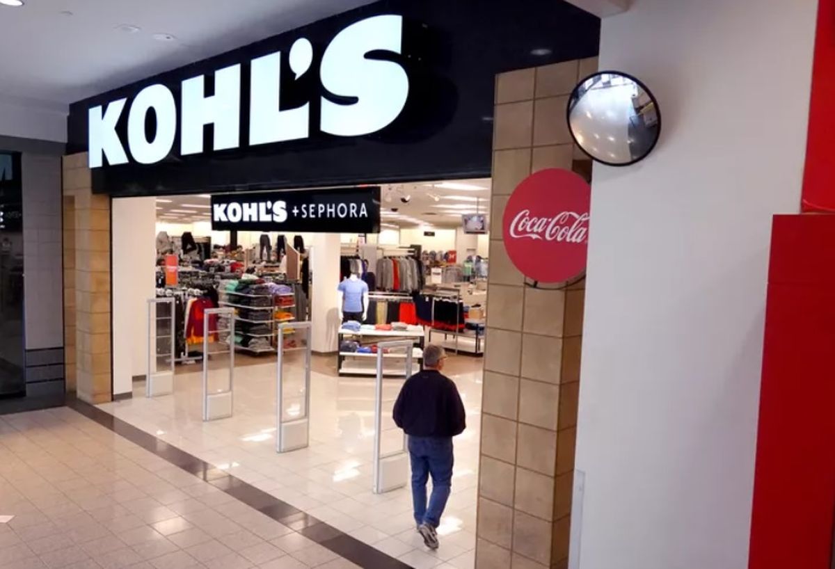 De las 1.165 tiendas, cerrarán 27.