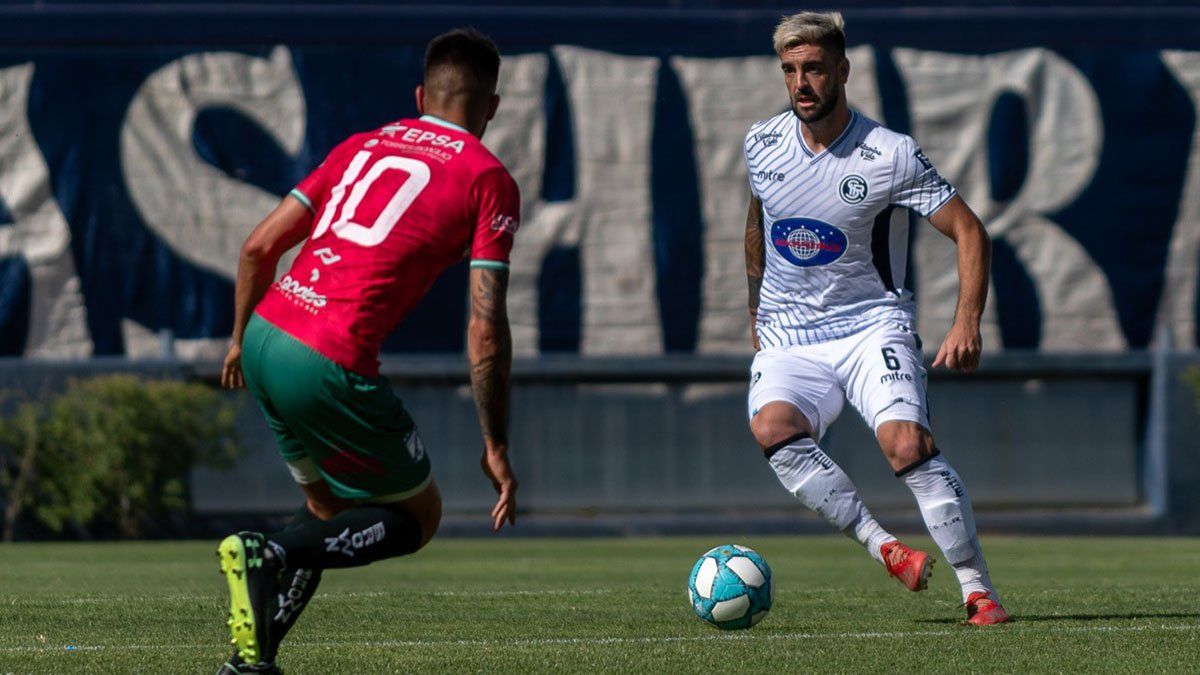 El defensor Alejandro Rébola estará en la última línea de la Lepra.