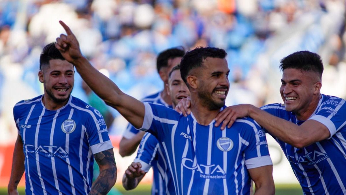 Godoy Cruz quiere subirse a la punta ante el entonado Platense