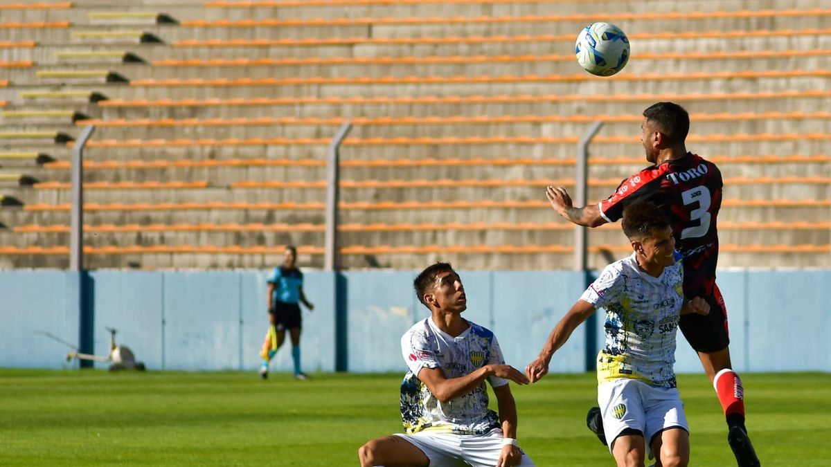 El Globo tuvo todo para ganar, pero perdió el partido.