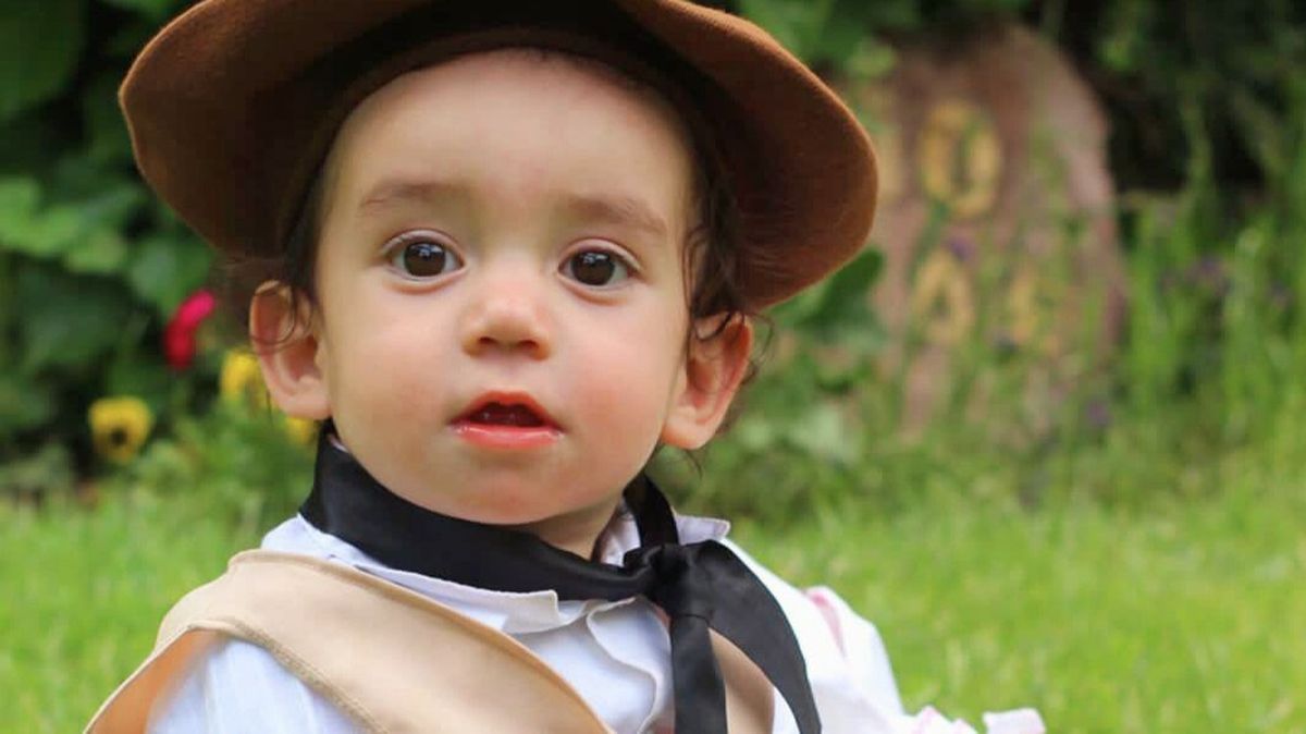 Nacido y criado en Portezuelo del Viento, la infancia de Mateo es diferente a muchos chicos de ciudades. Nacido y criado en Portezuelo del Viento, la infancia de Mateo es diferente a muchos chicos de ciudades.